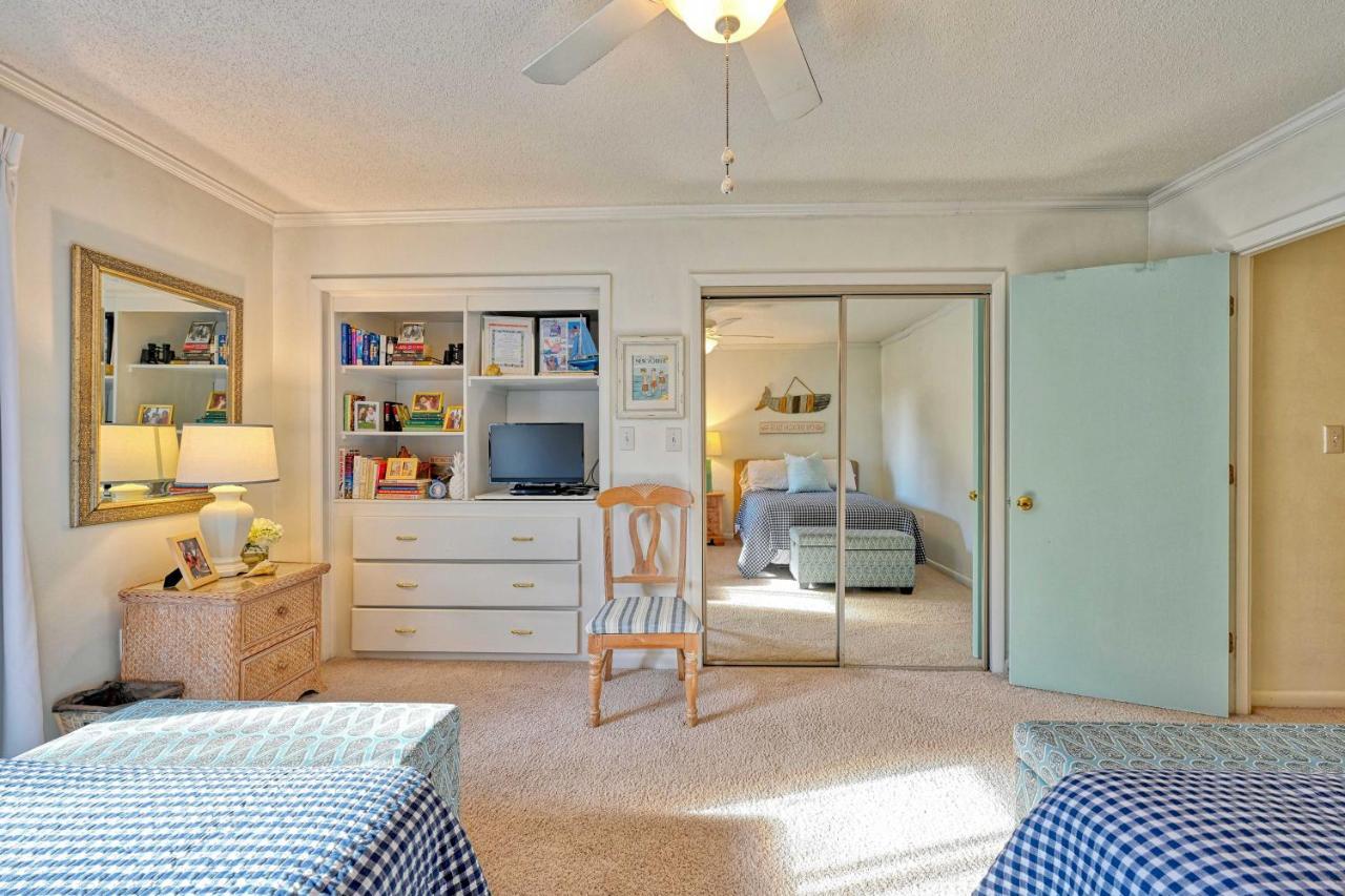 Villa Myrtle Beach Abode With Seasonal Pool And Lake View! Extérieur photo