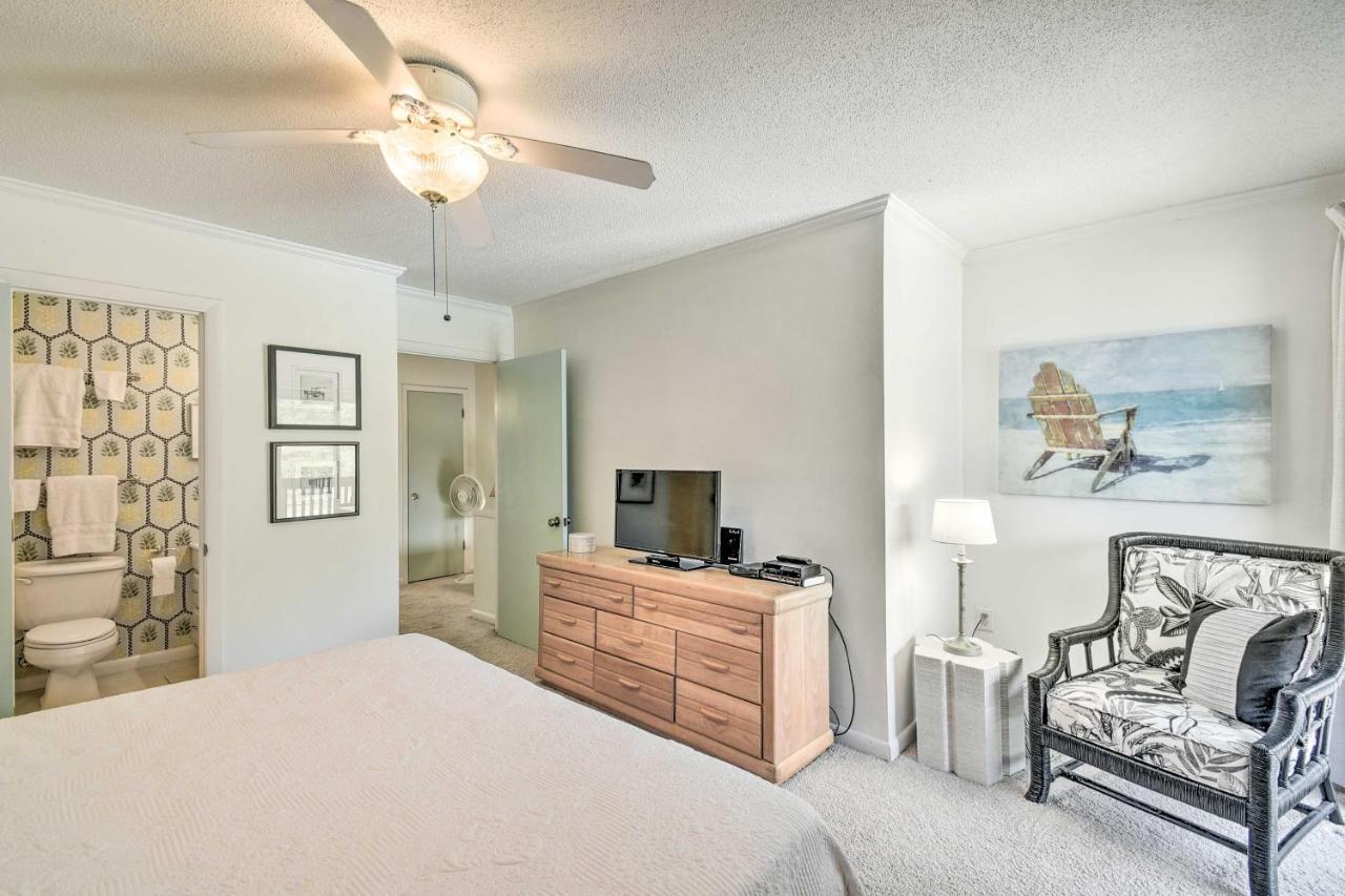 Villa Myrtle Beach Abode With Seasonal Pool And Lake View! Extérieur photo